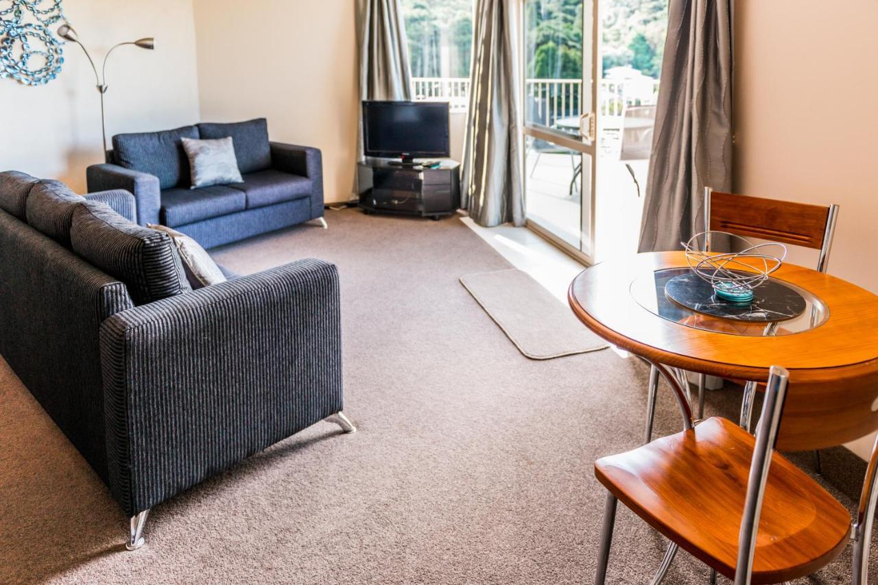 Absolute Bliss Apartments Пейхія Екстер'єр фото